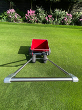 Lade das Bild in den Galerie-Viewer, Master Topdresser S75 | Rasenbesander - Besander